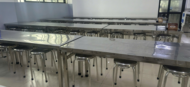 Hình ảnh trang thiết bị bếp công nghiệp